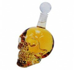 Графин Череп